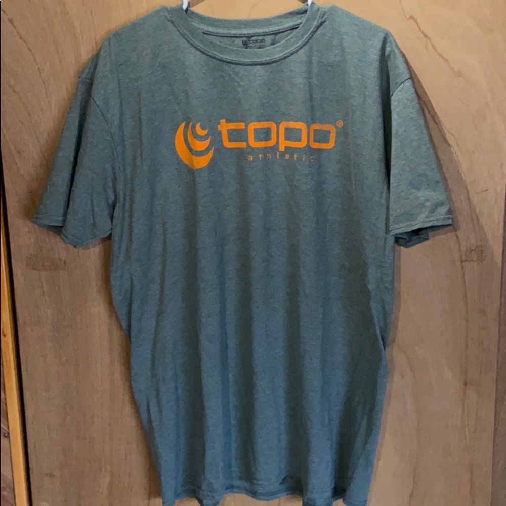 Topo Athletic T-shirt